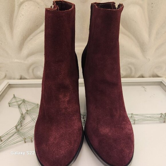 Steve Madden "TStudio" Peace and Love Booties. NWT. Size 5.5 - Picture 5 of 11